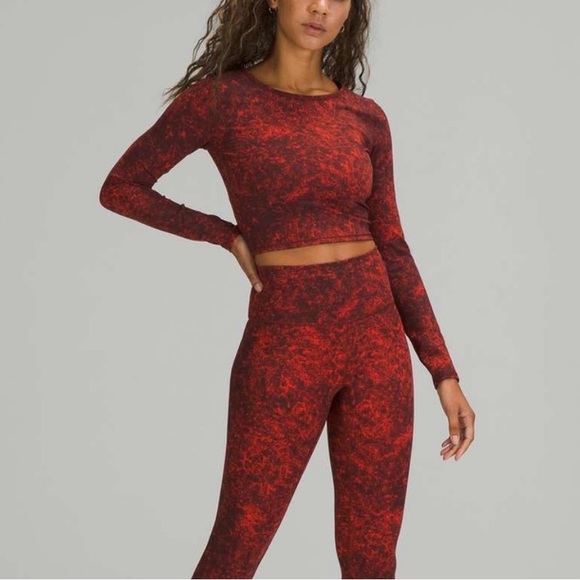 Lululemon Long Sleeve Top - Picture 8 of 9